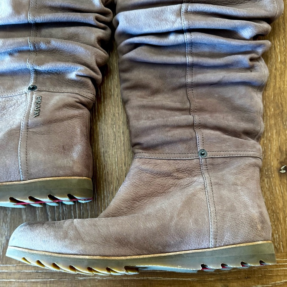 EUC taupe slouchy Prada flat calfskin boots 39 / 8 - Picture 7 of 16
